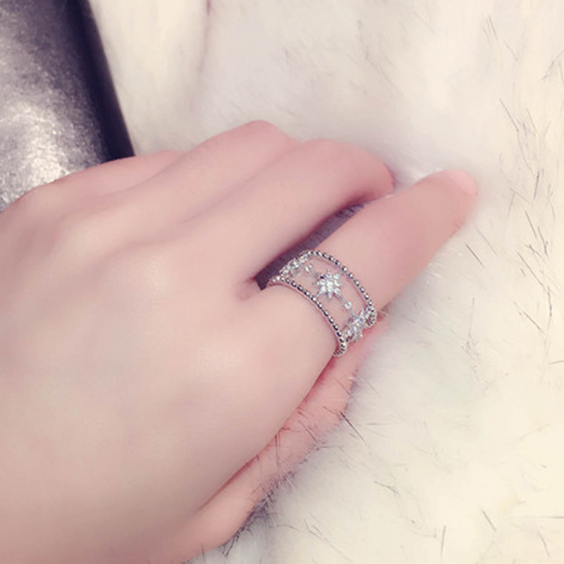 Bague en cristal incrustée de  - Wedding Superstar avis et prix