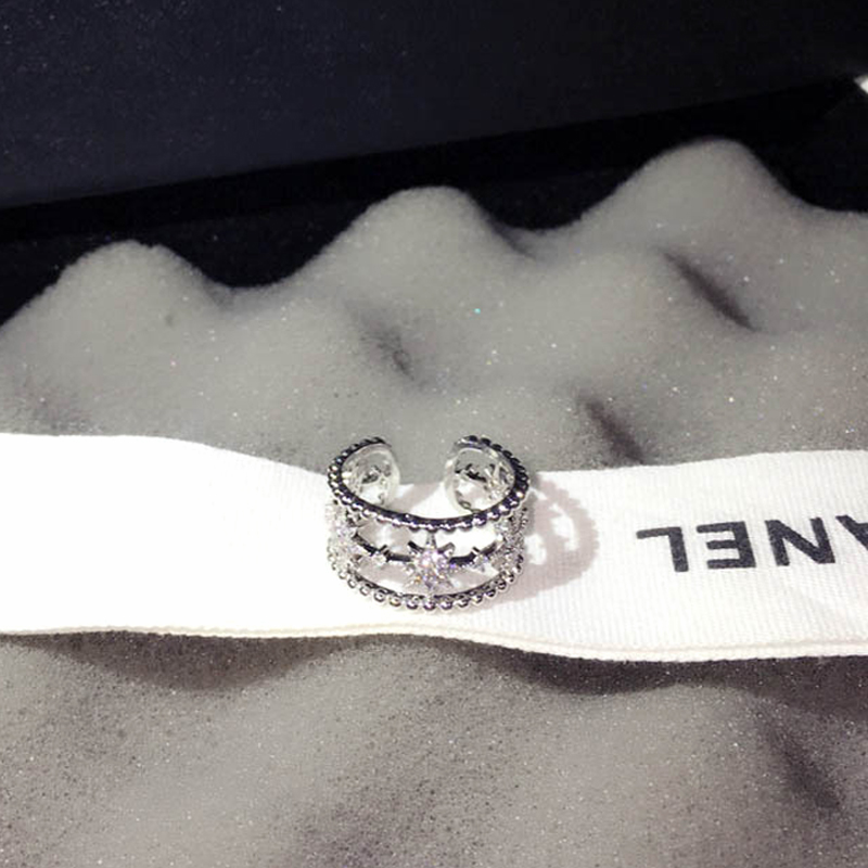 Bague en cristal incrustée de  - Wedding Superstar avis et prix